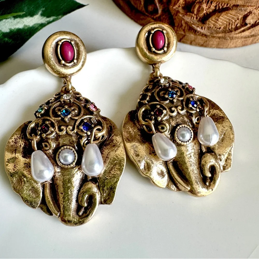 2/$30🌵 Vintage Style Elephant Earrings Gold Colorful Stones Faux Pearl Boho NEW - Picture 6 of 10